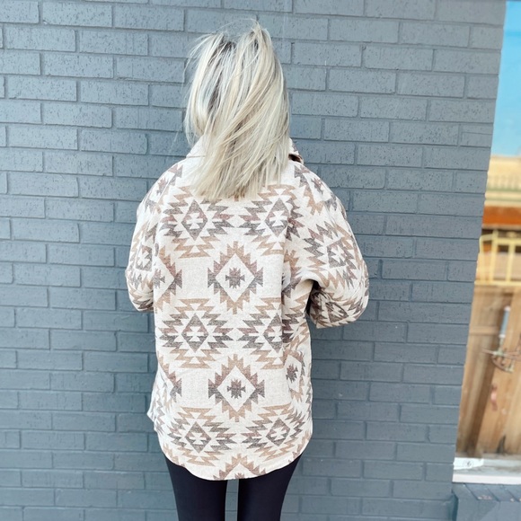 Aztec Shacket - Picture 3 of 3